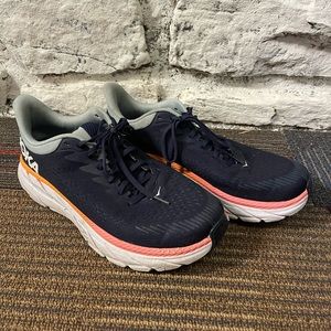 Hoka Clifton 7